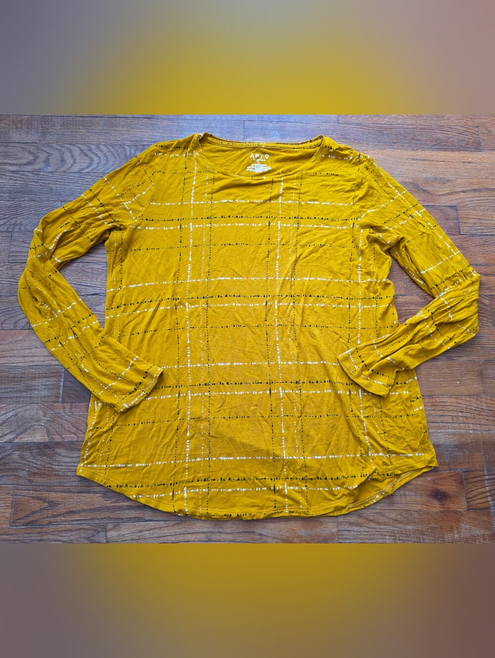 Apt. 9 Mustard Yellow Plaid Long Sleeve Top